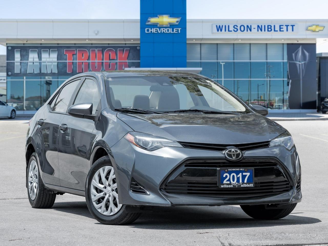 2017 Toyota Corolla LE Photo