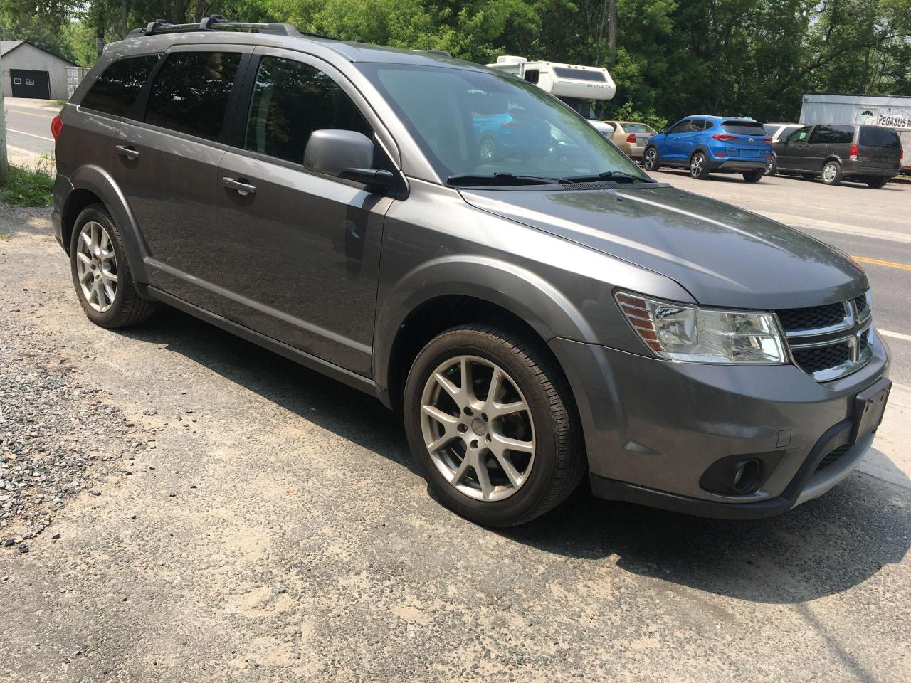 2013 Dodge Journey CREW WITH 7 SEATS - Photo #3