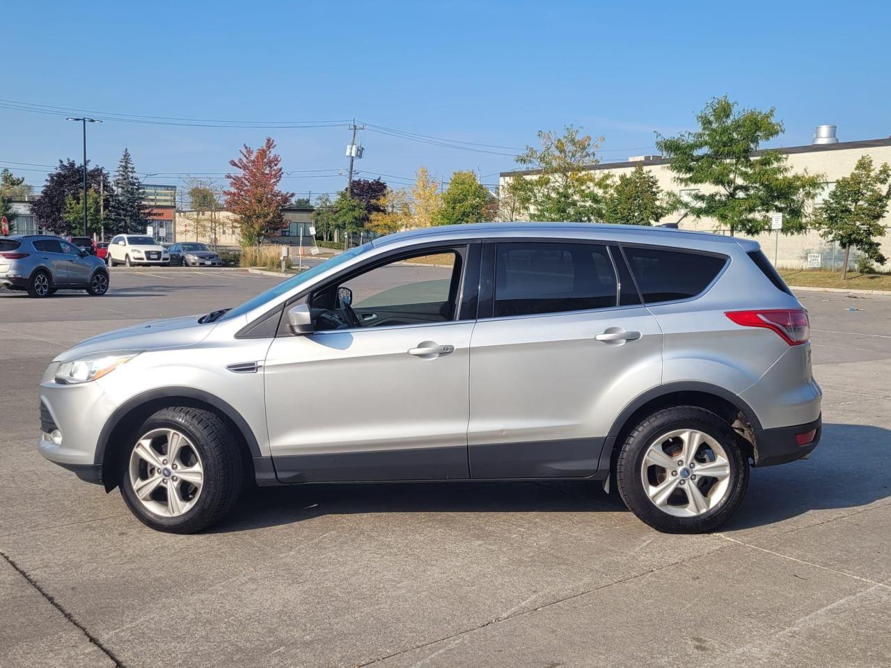 2013 Ford Escape SE, Only 127,000 KM, 4 Door, Auto, Warranty availa