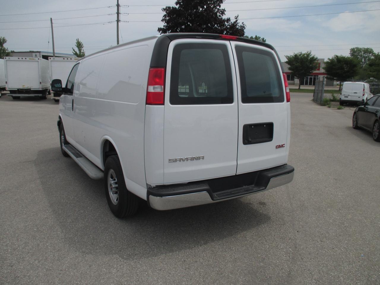 2020 GMC Savana 2500 RWD 2500 135" - Photo #6