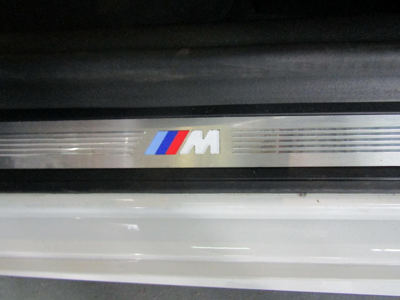 2020 BMW 5 Series m sport  HEADS UP DISPLAY Photo