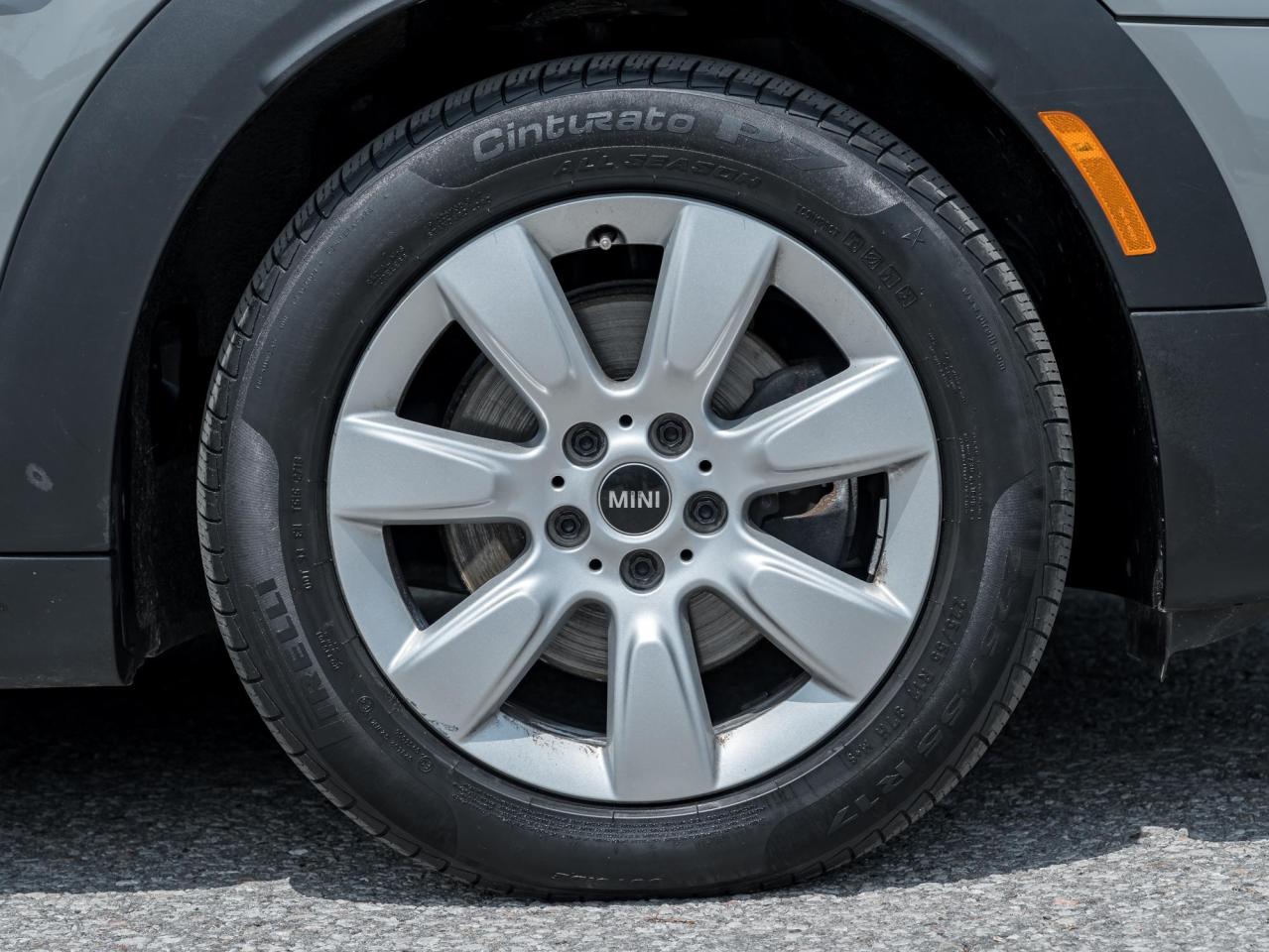 2019 MINI Cooper Countryman Cooper Photo