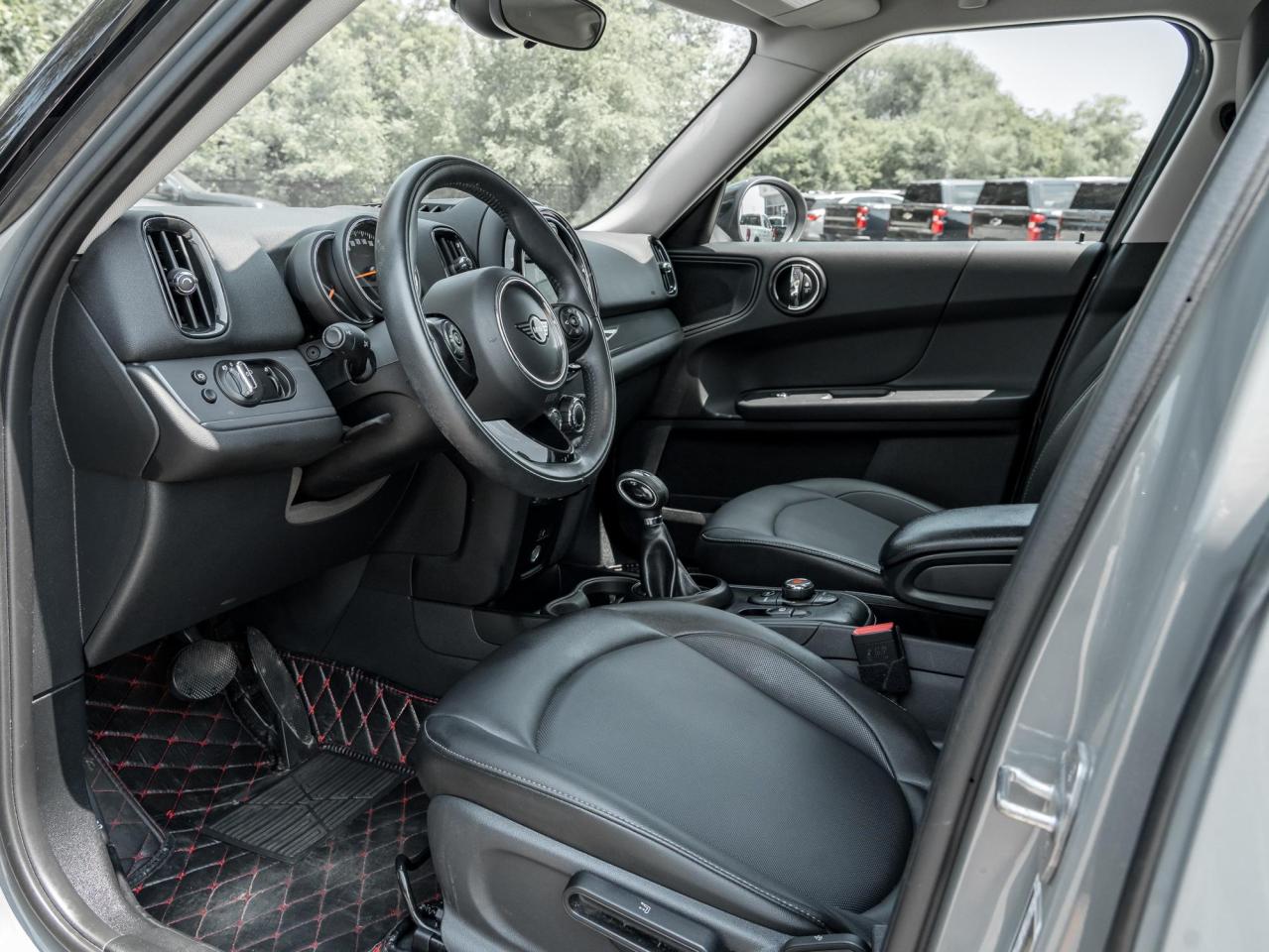 2019 MINI Cooper Countryman Cooper Photo