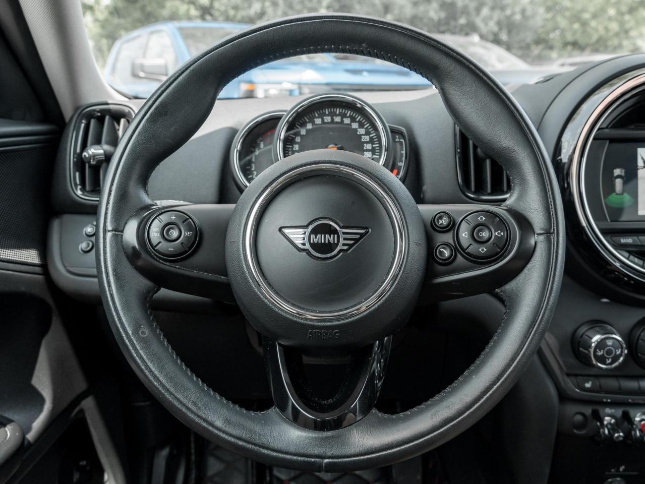 2019 MINI Cooper Countryman Cooper Photo