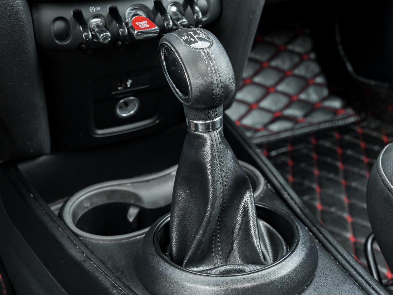 2019 MINI Cooper Countryman Cooper Photo