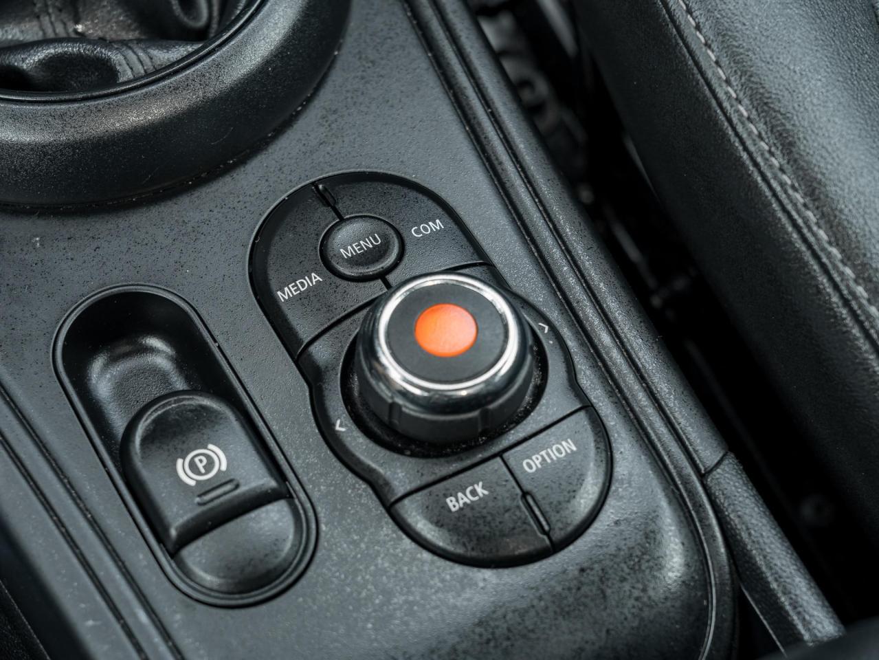 2019 MINI Cooper Countryman Cooper Photo