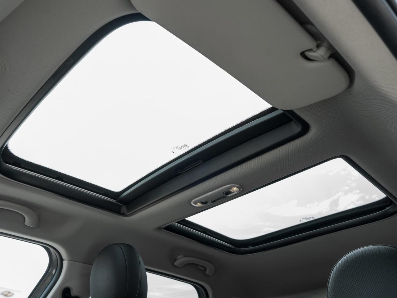 2019 MINI Cooper Countryman Cooper Photo