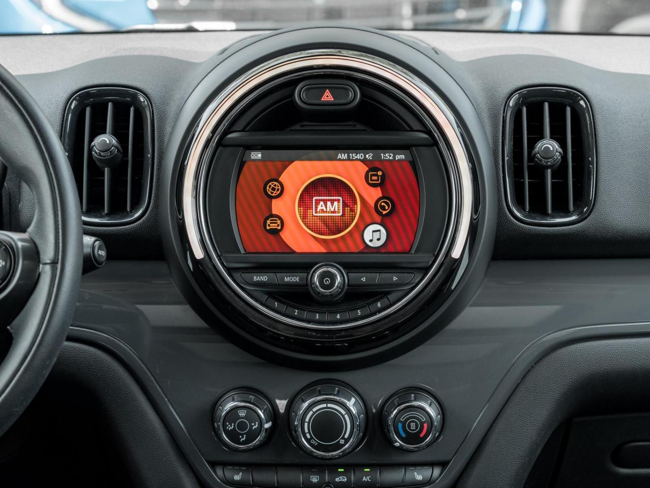 2019 MINI Cooper Countryman Cooper Photo