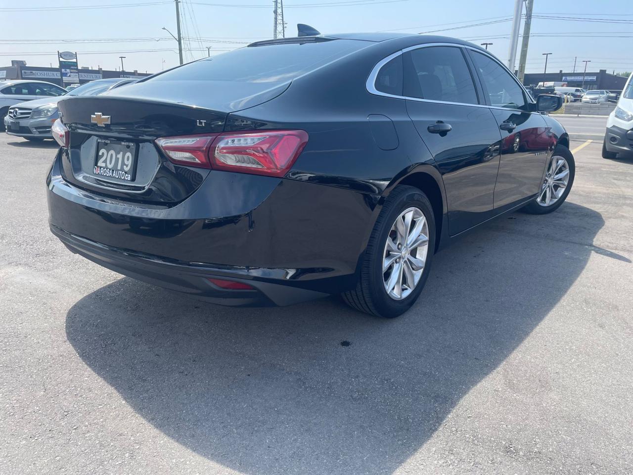 2019 Chevrolet Malibu AUTO Sdn  w/1LT NO ACCIDENT CAMERA BLETOOTH ALLOY Photo4