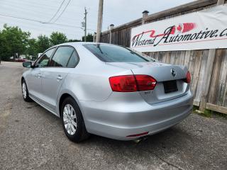 2014 Volkswagen Jetta TRENDLINE+ - Photo #3