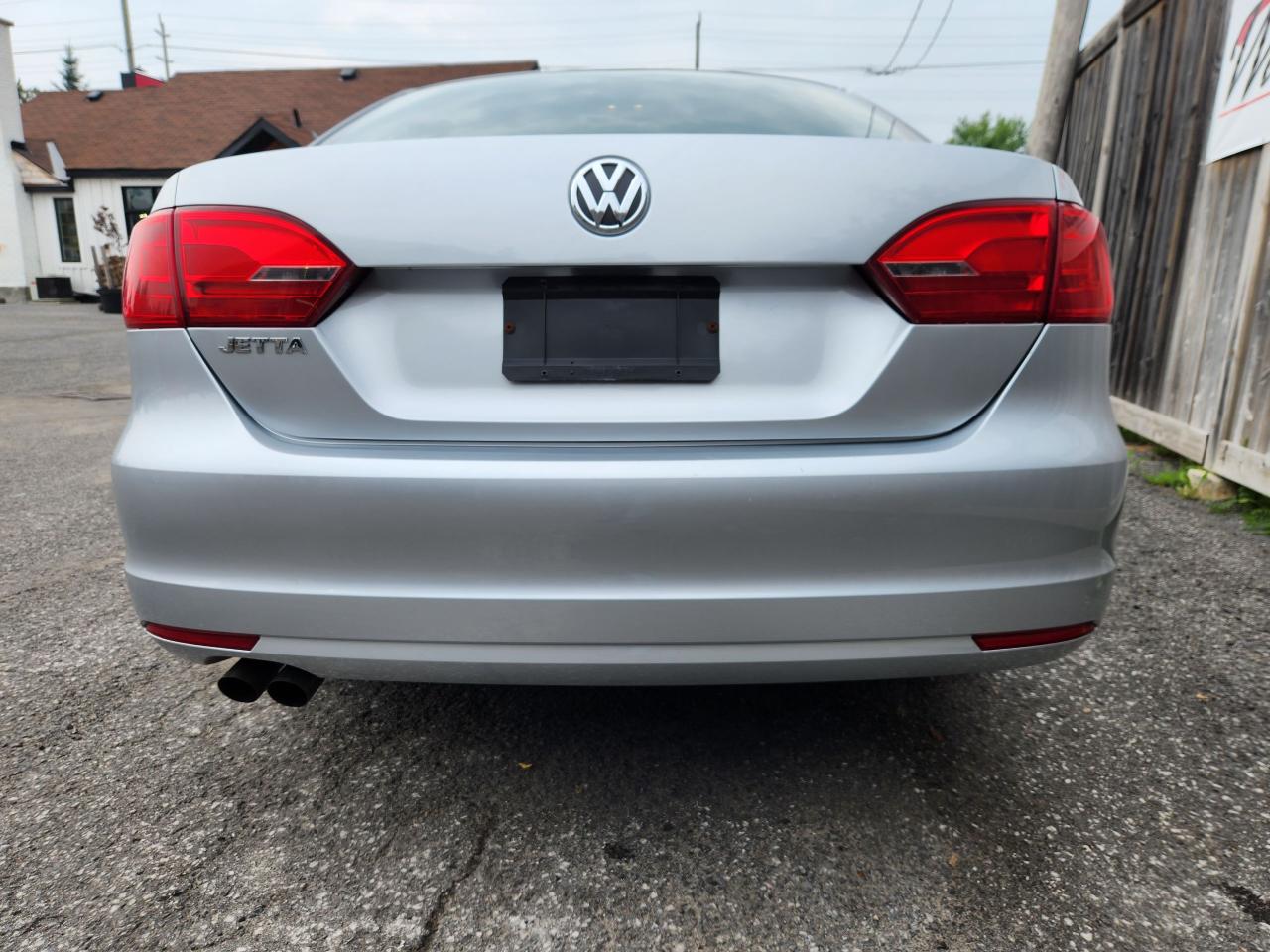 2014 Volkswagen Jetta TRENDLINE+ - Photo #4