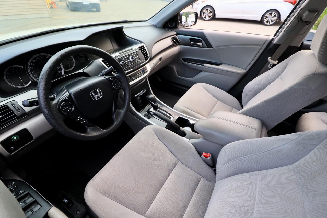 2014 Honda Accord LX | Auto | Bluetooth | Cam | Alloys | Tinted ++ Photo22