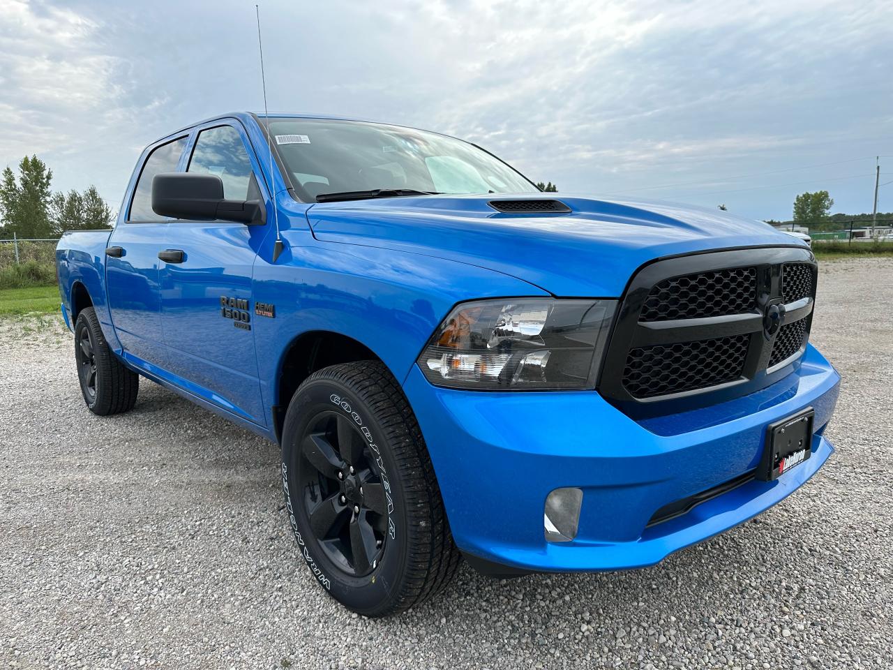2023 RAM 1500 Classic EXPRESS