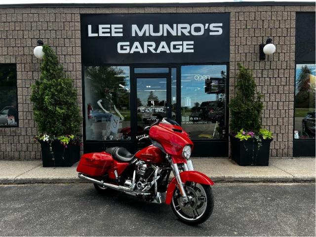 2017 Harley-Davidson Street Glide Special