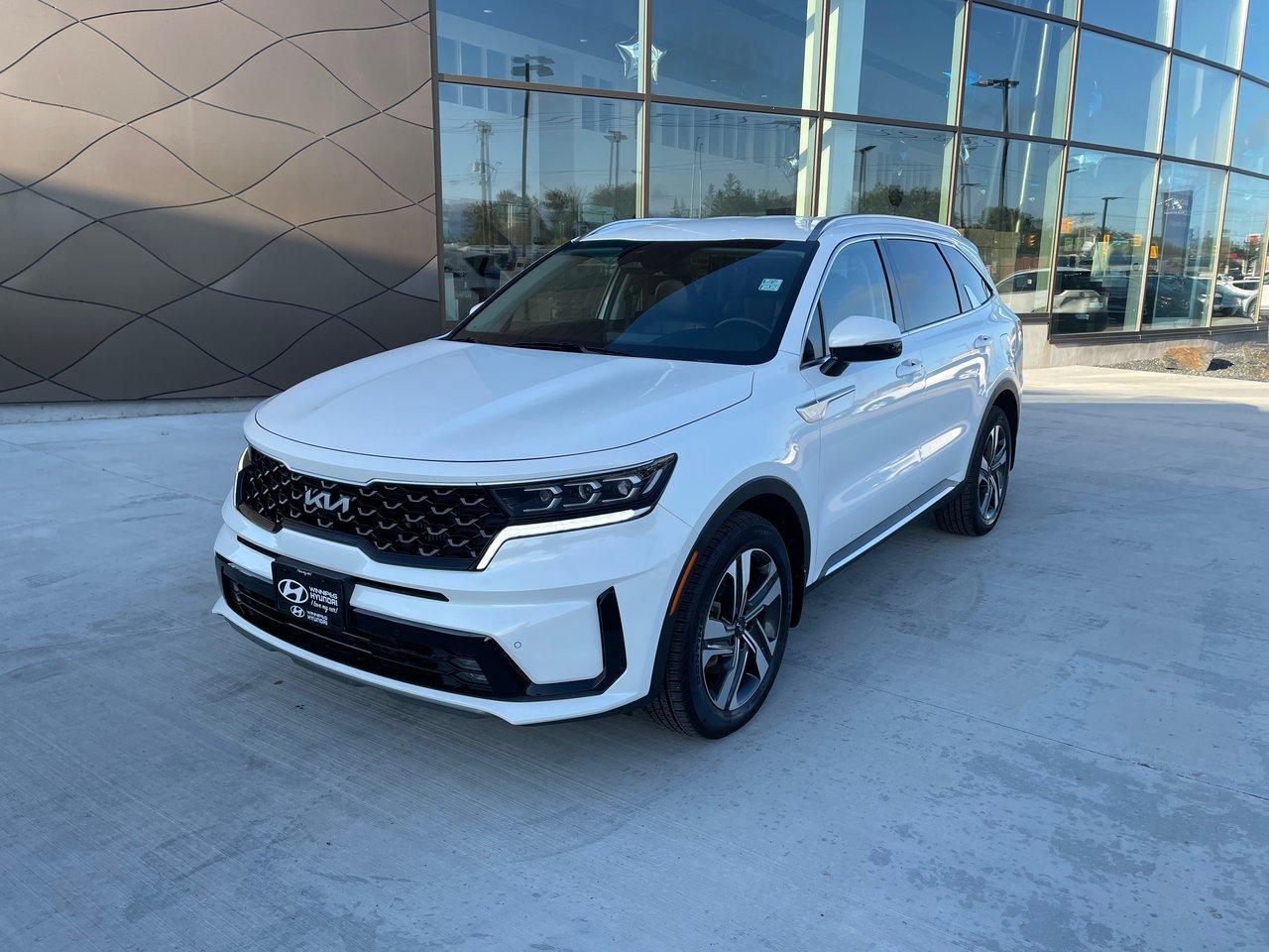 Used 2022 Kia Sorento PLUG-IN HYBRID EX for sale in Winnipeg, MB