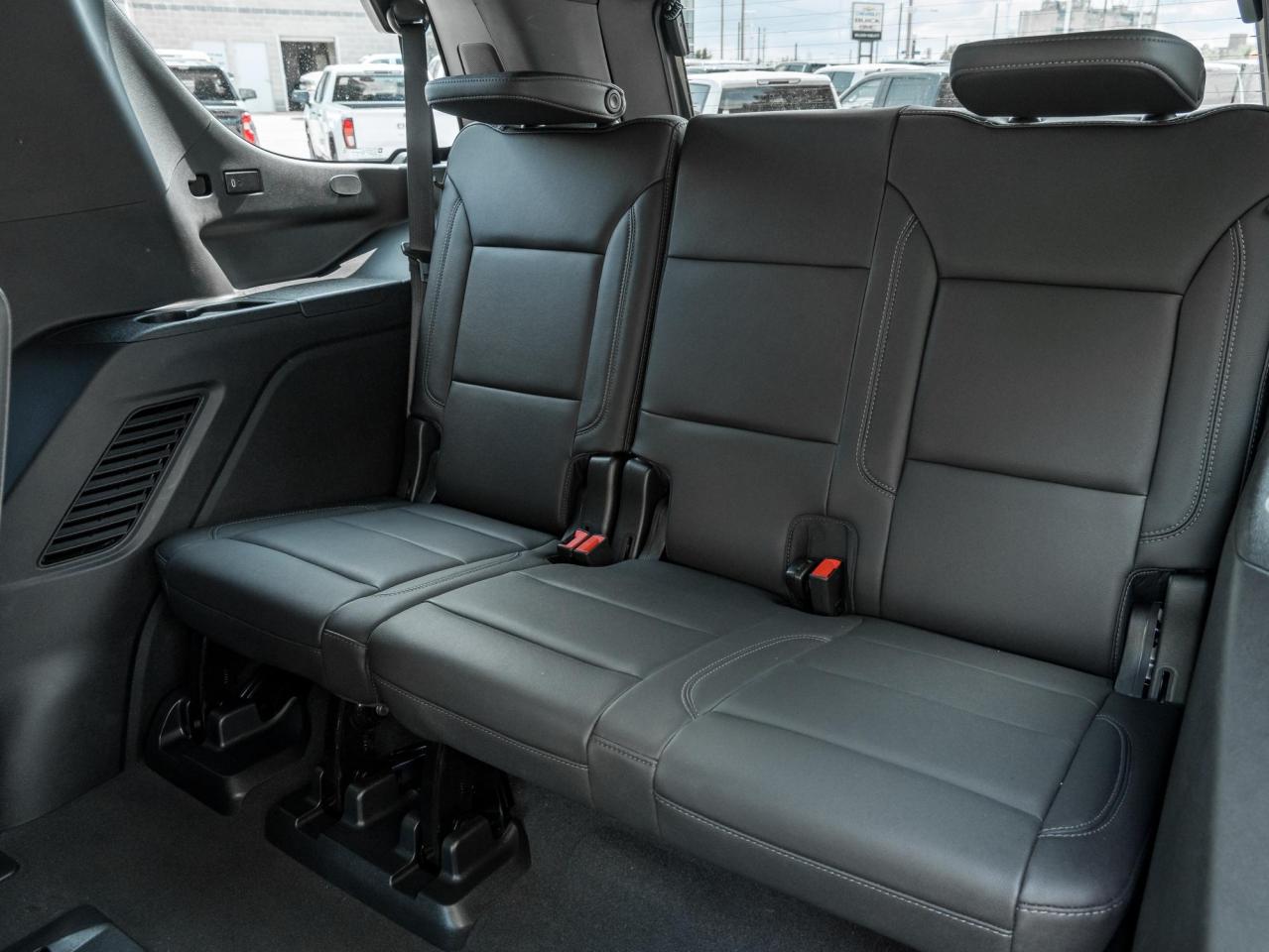 2022 Chevrolet Tahoe LT Photo