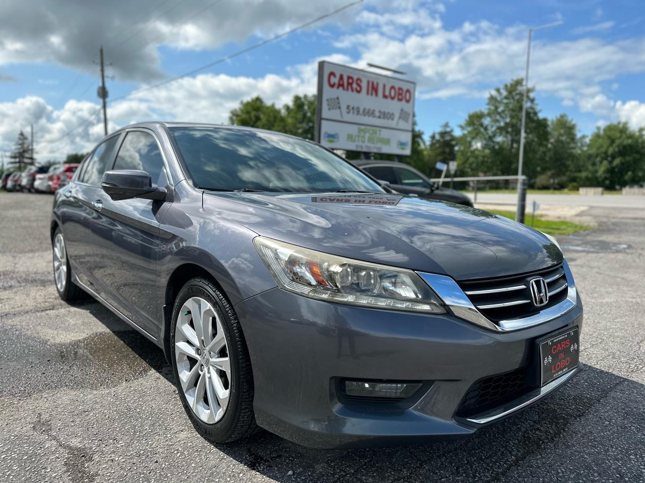 Used 2015 Honda Accord Touring for sale in Komoka, ON