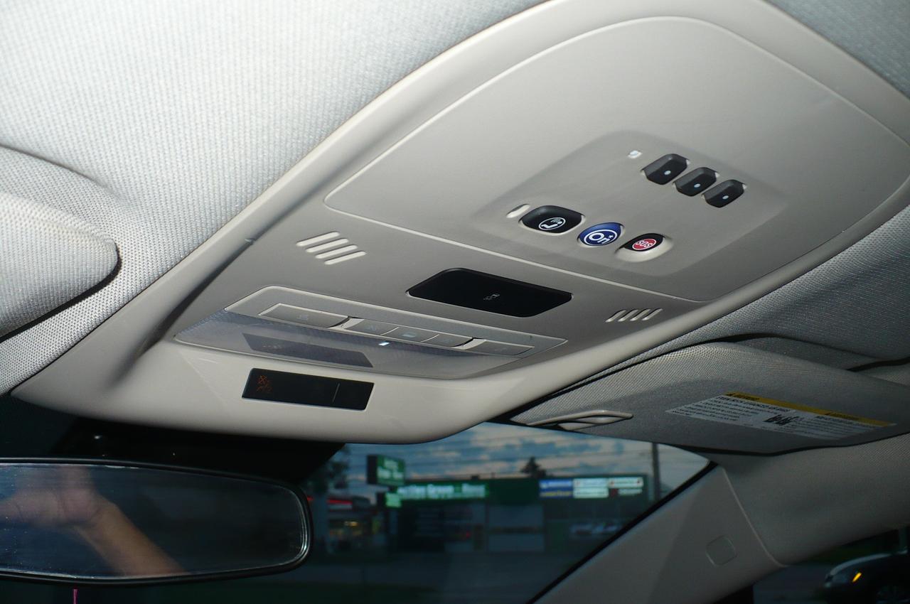 2015 Chevrolet Volt 5dr Hb Photo