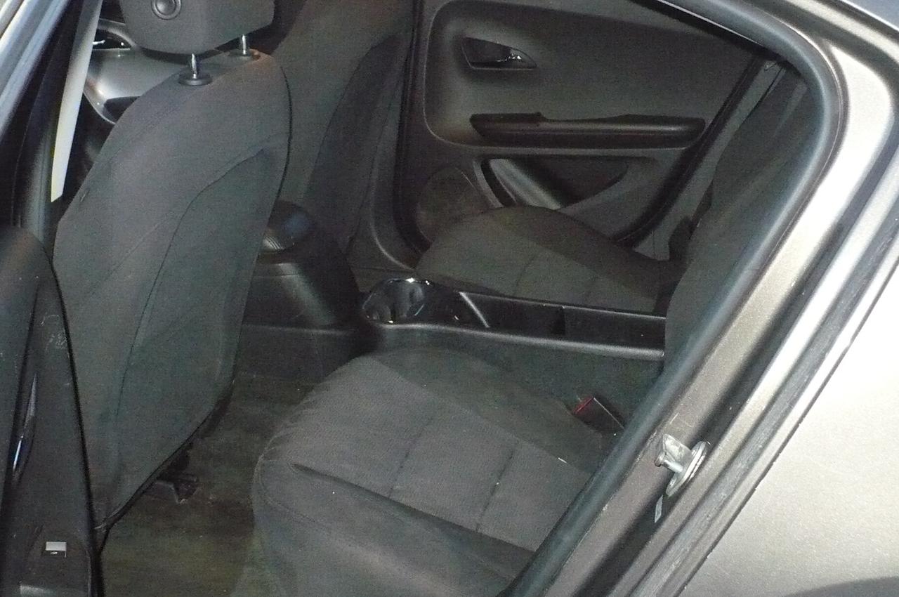 2015 Chevrolet Volt 5dr Hb Photo