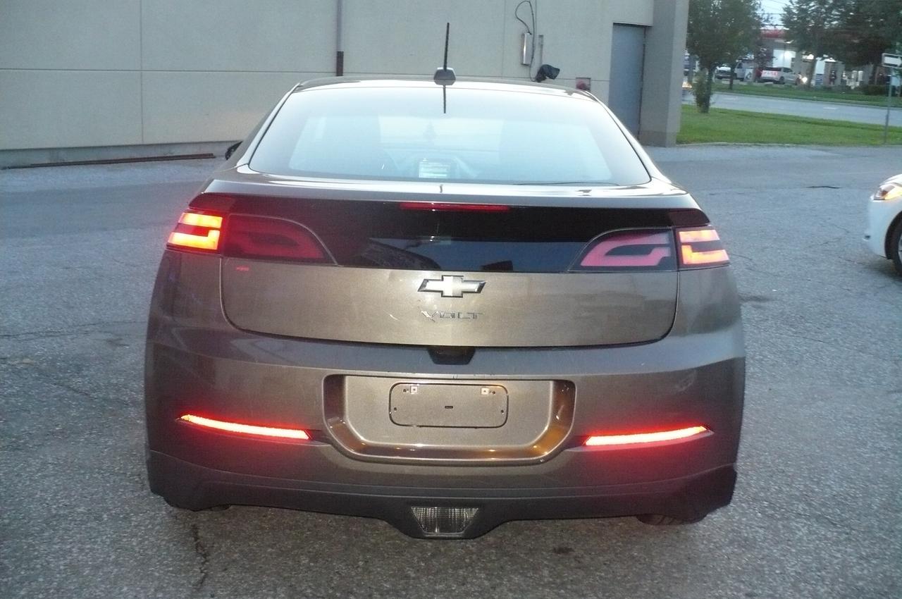 2015 Chevrolet Volt 5dr Hb Photo