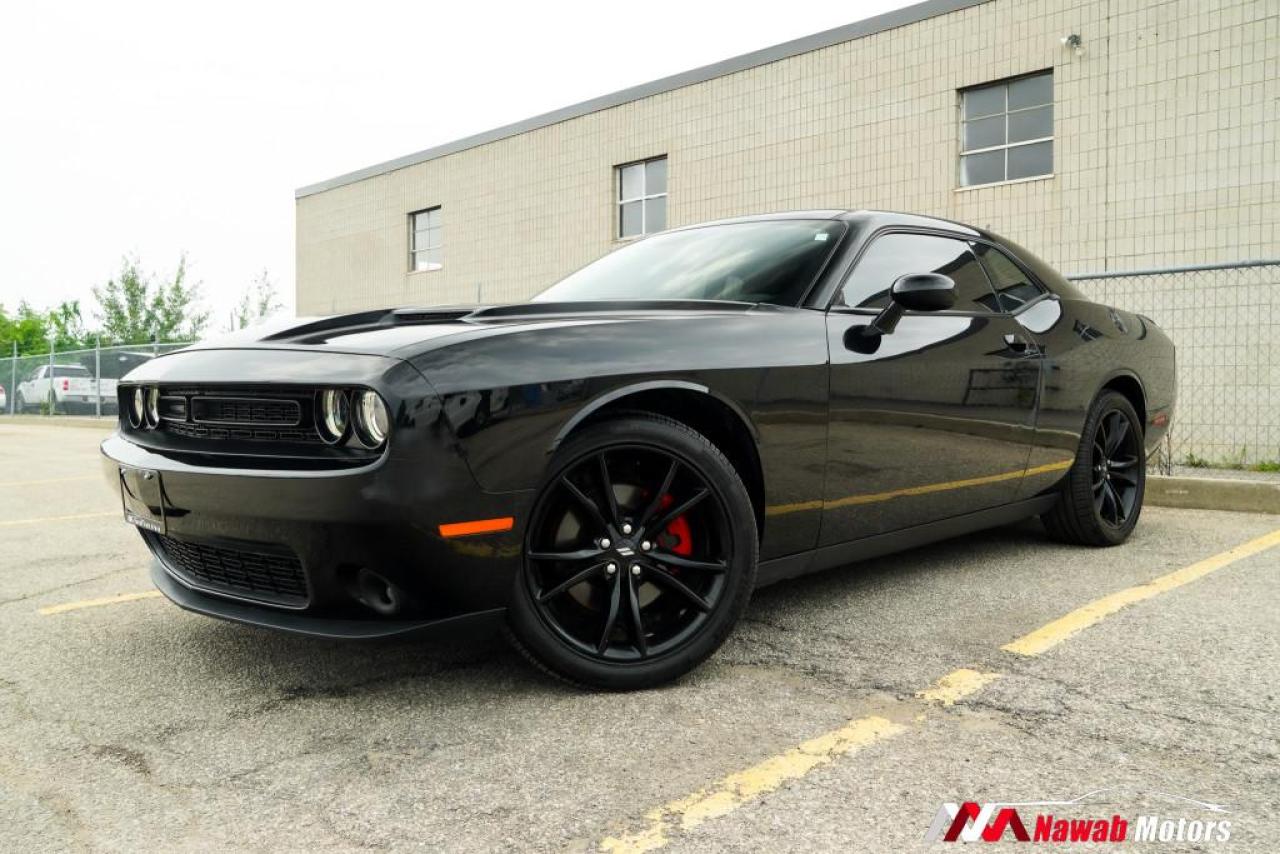 2018 Dodge Challenger SXT|LEATHER HEATED SEATS|REAR CAMERA|ALLOYS|APLINE AUDIO| Photo2