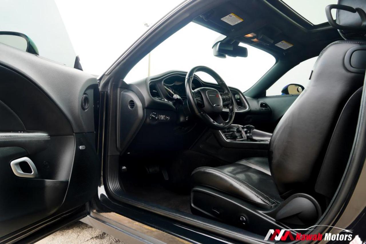 2018 Dodge Challenger SXT|LEATHER HEATED SEATS|REAR CAMERA|ALLOYS|APLINE AUDIO| Photo3