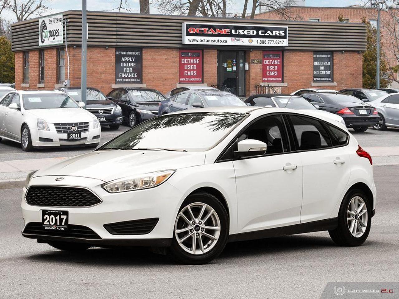 2017 Ford Focus SE - Photo #1