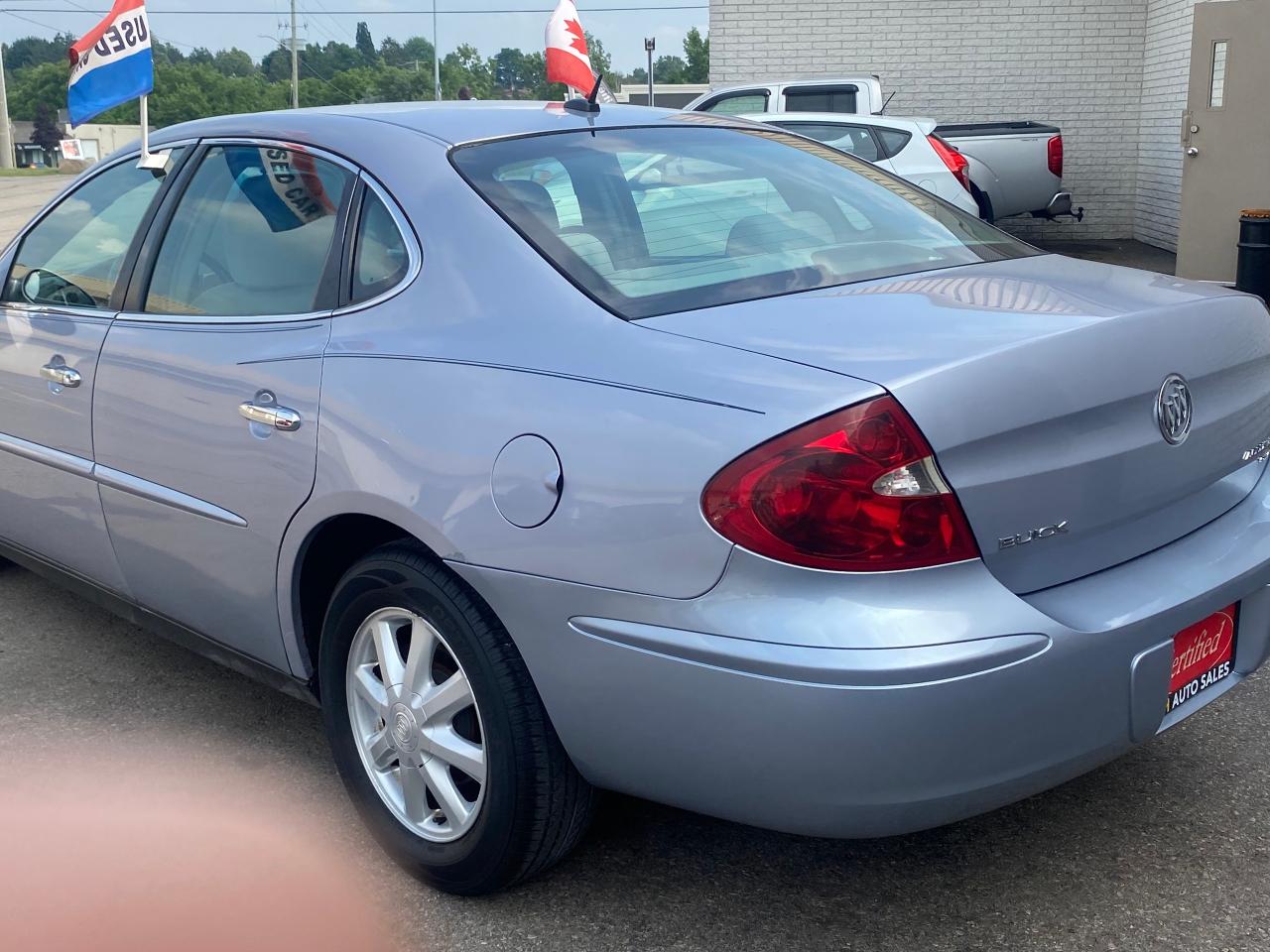 2006 Buick Allure  - Photo #4