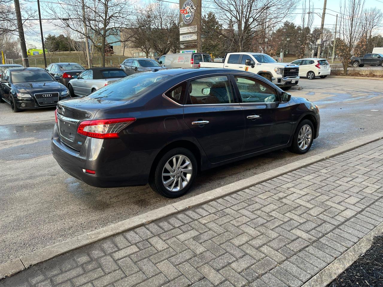 2015 Nissan Sentra SV Photo