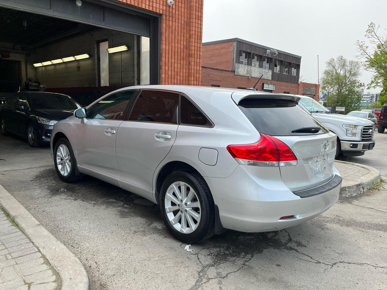 2012 Toyota Venza  Photo