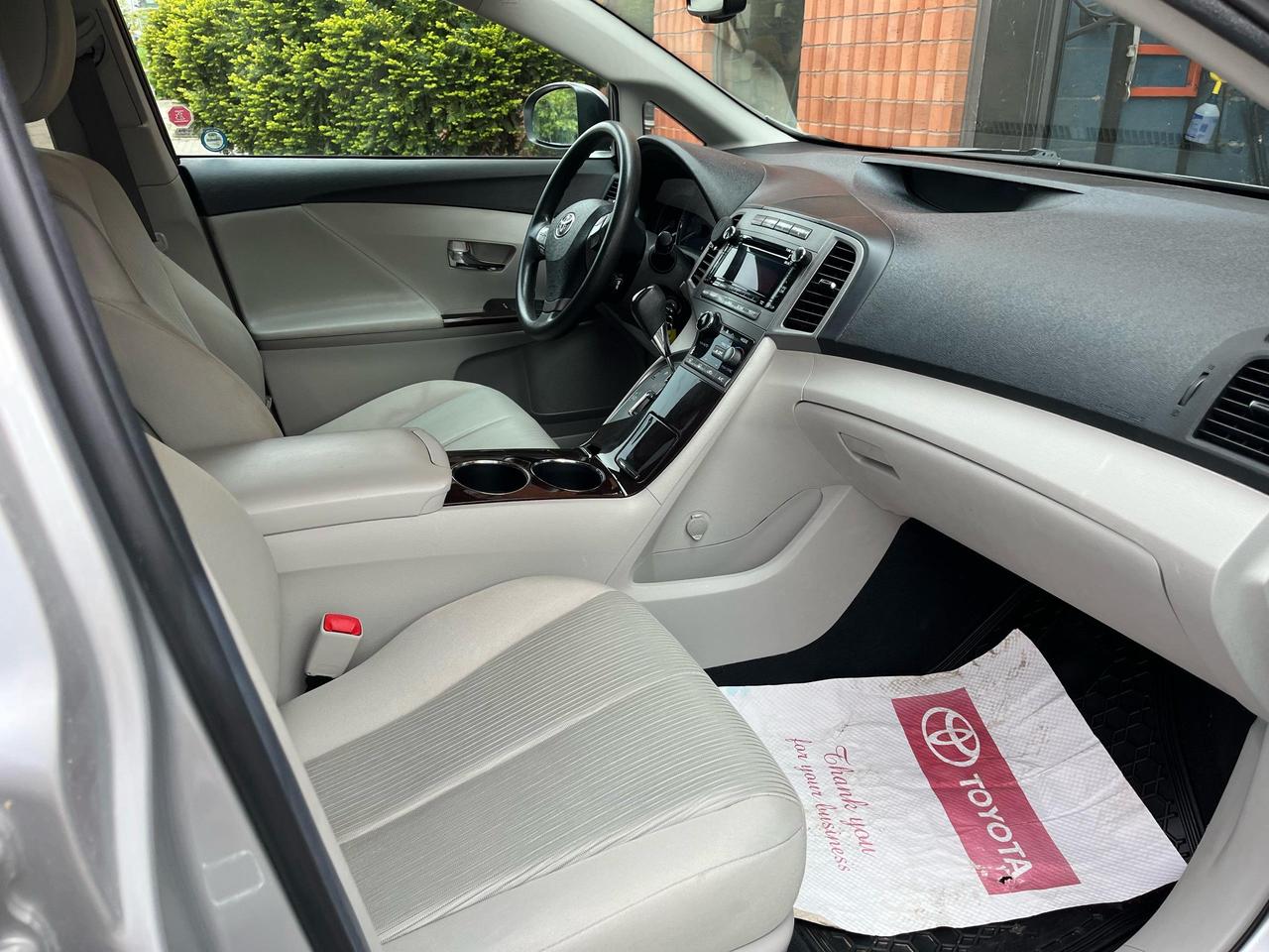 2012 Toyota Venza  Photo
