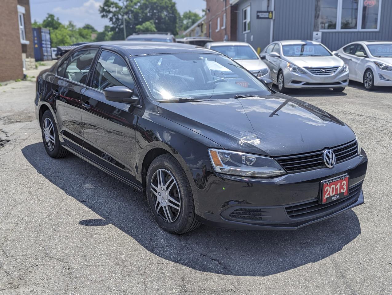 Used 2013 Volkswagen Jetta Trendline for sale in Waterloo, ON