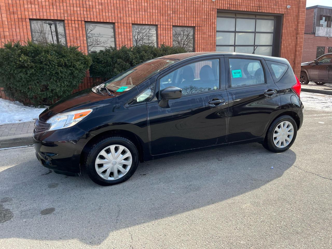 2015 Nissan Versa Note SV Photo