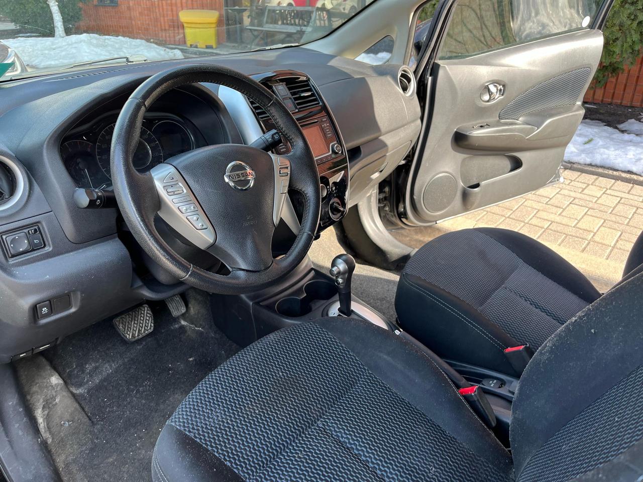 2015 Nissan Versa Note SV Photo