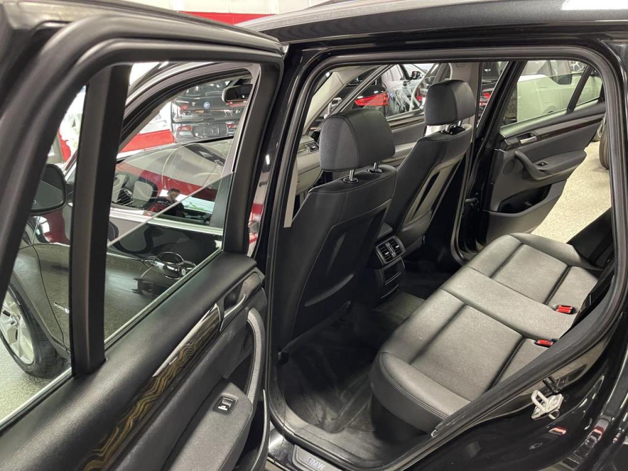 2013 BMW X3 AWD 28i~NAVI PANO-ROOF COMFORT ACCESS Photo3