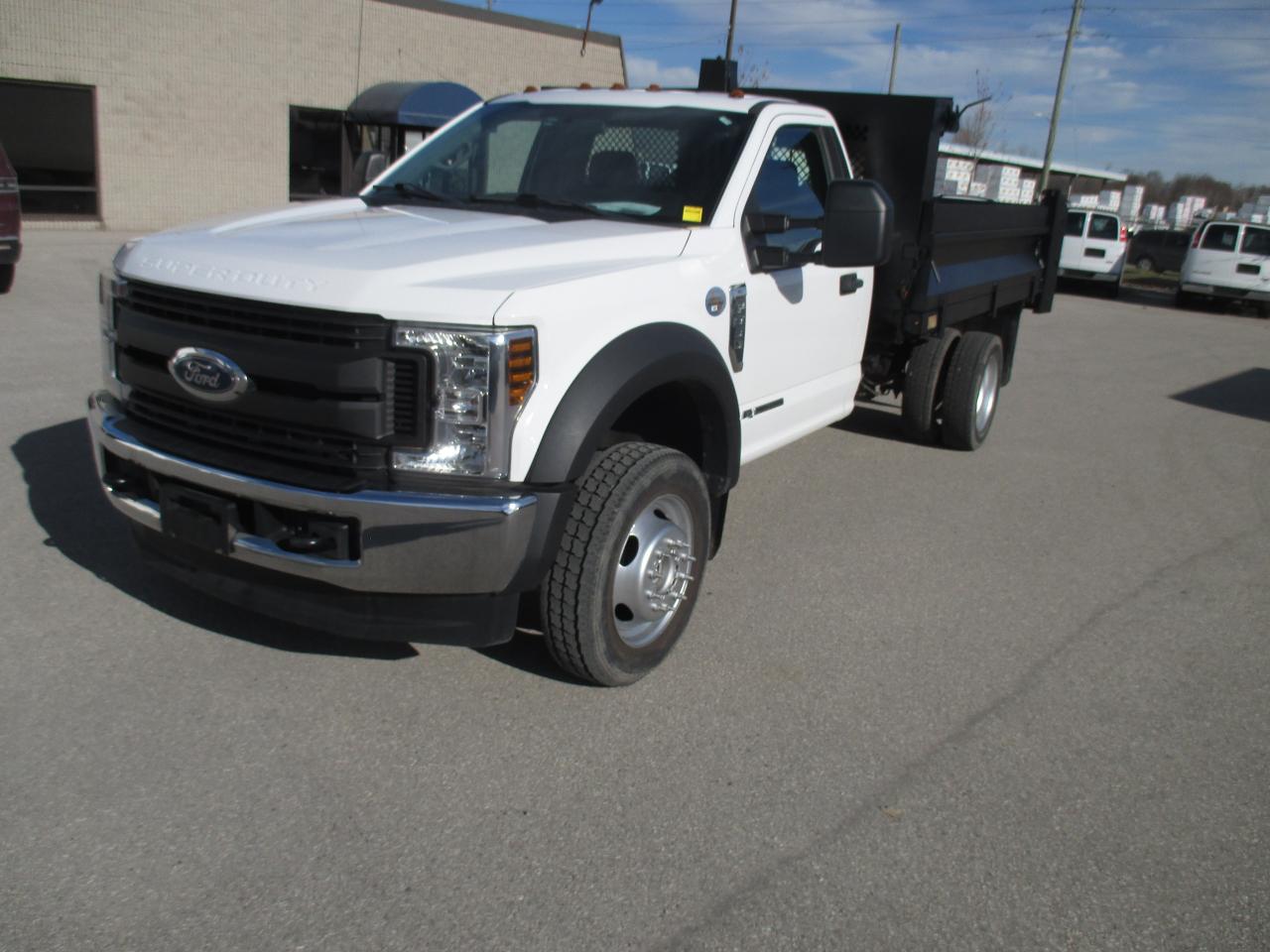 2018 Ford F-550 XL,REG.CAB.DUMP TRUCK 4X4 - Photo #2