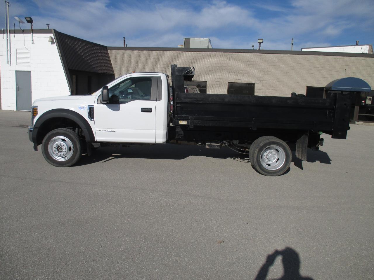 2018 Ford F-550 XL,REG.CAB.DUMP TRUCK 4X4 - Photo #1