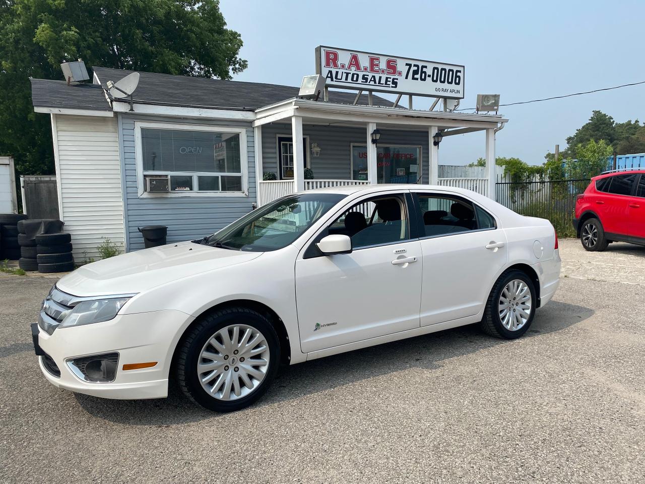 Used 2011 Ford Fusion HYBRID for sale in Barrie, ON