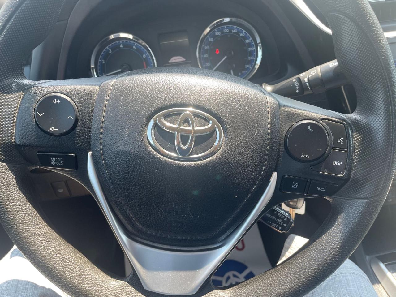 2019 Toyota Corolla AUTO NO ACCIDENT NEW TIRES B-TOOTH CAMERA - Photo #14