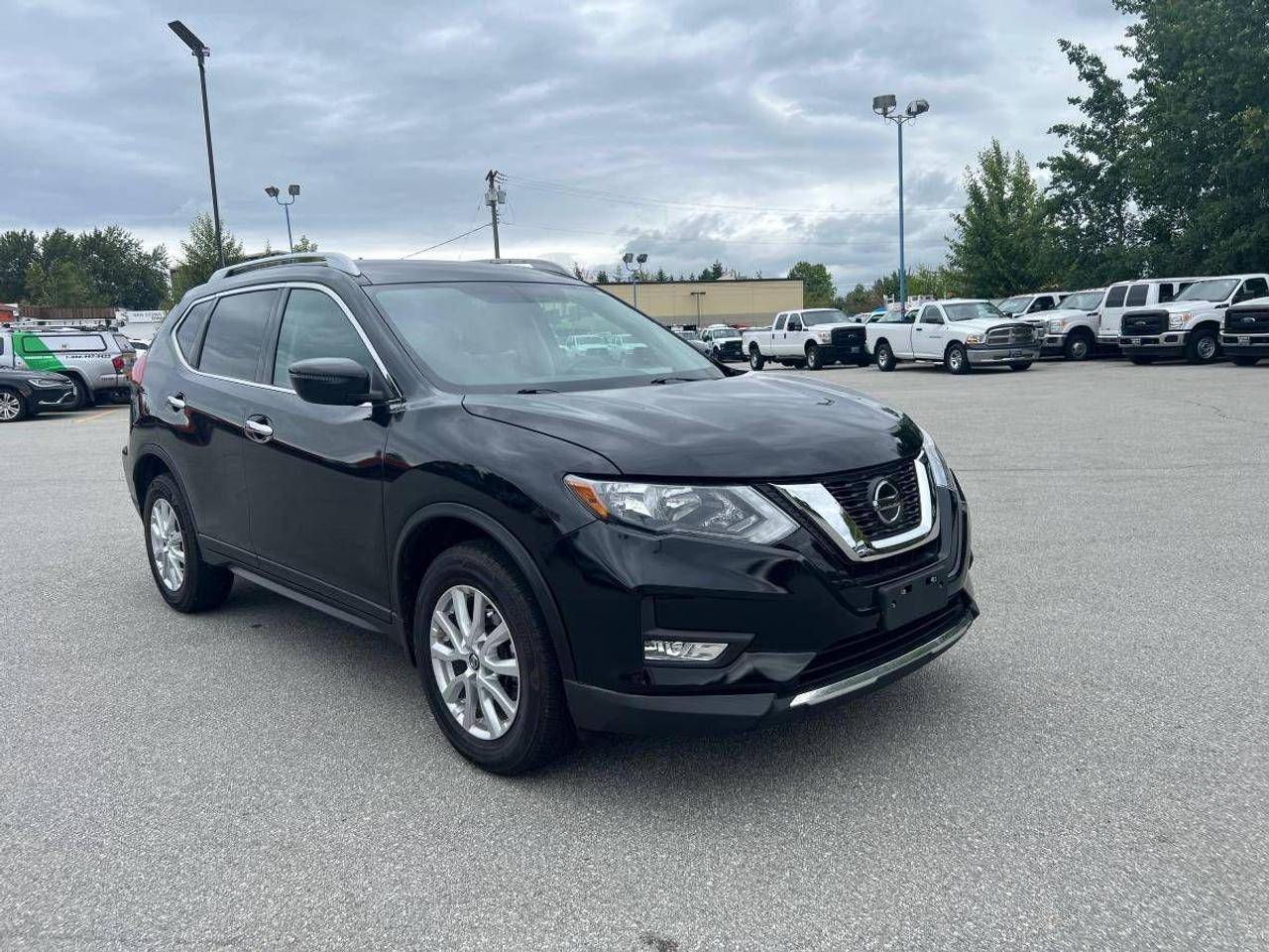 2018 Nissan Rogue SV - Photo #1