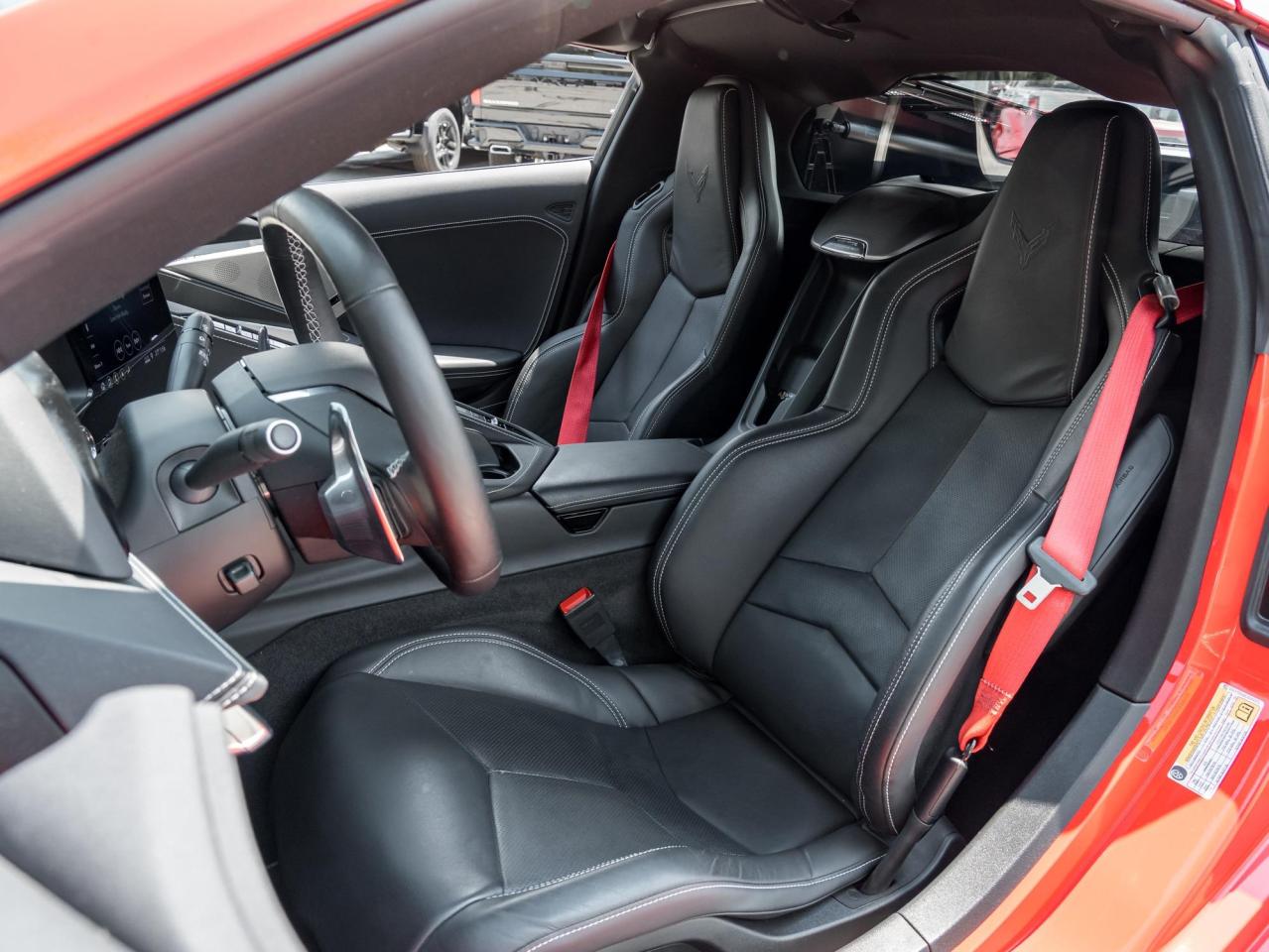 2020 Chevrolet Corvette 2LT Photo
