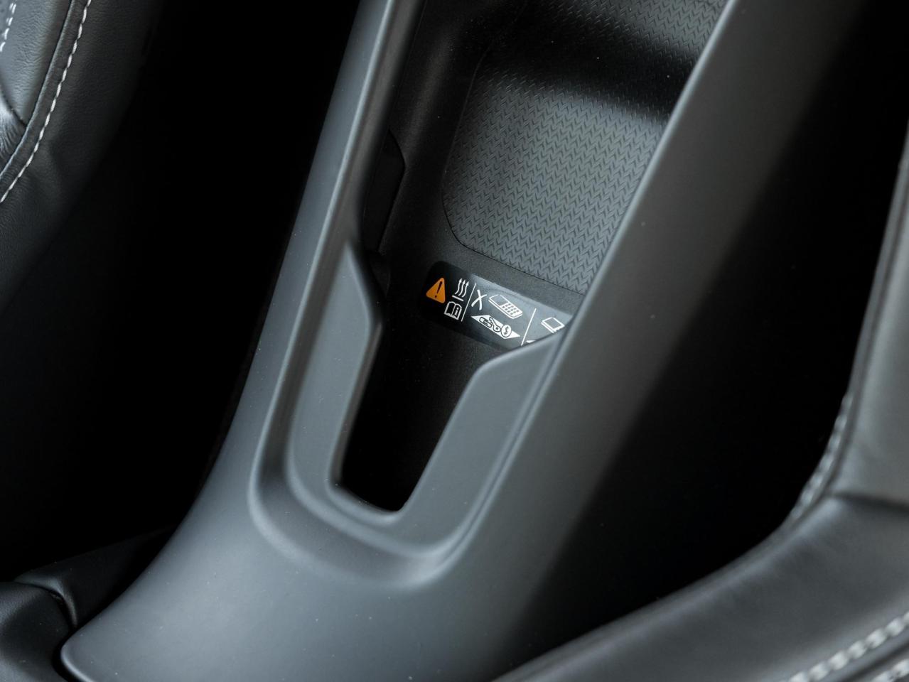 2020 Chevrolet Corvette 2LT Photo