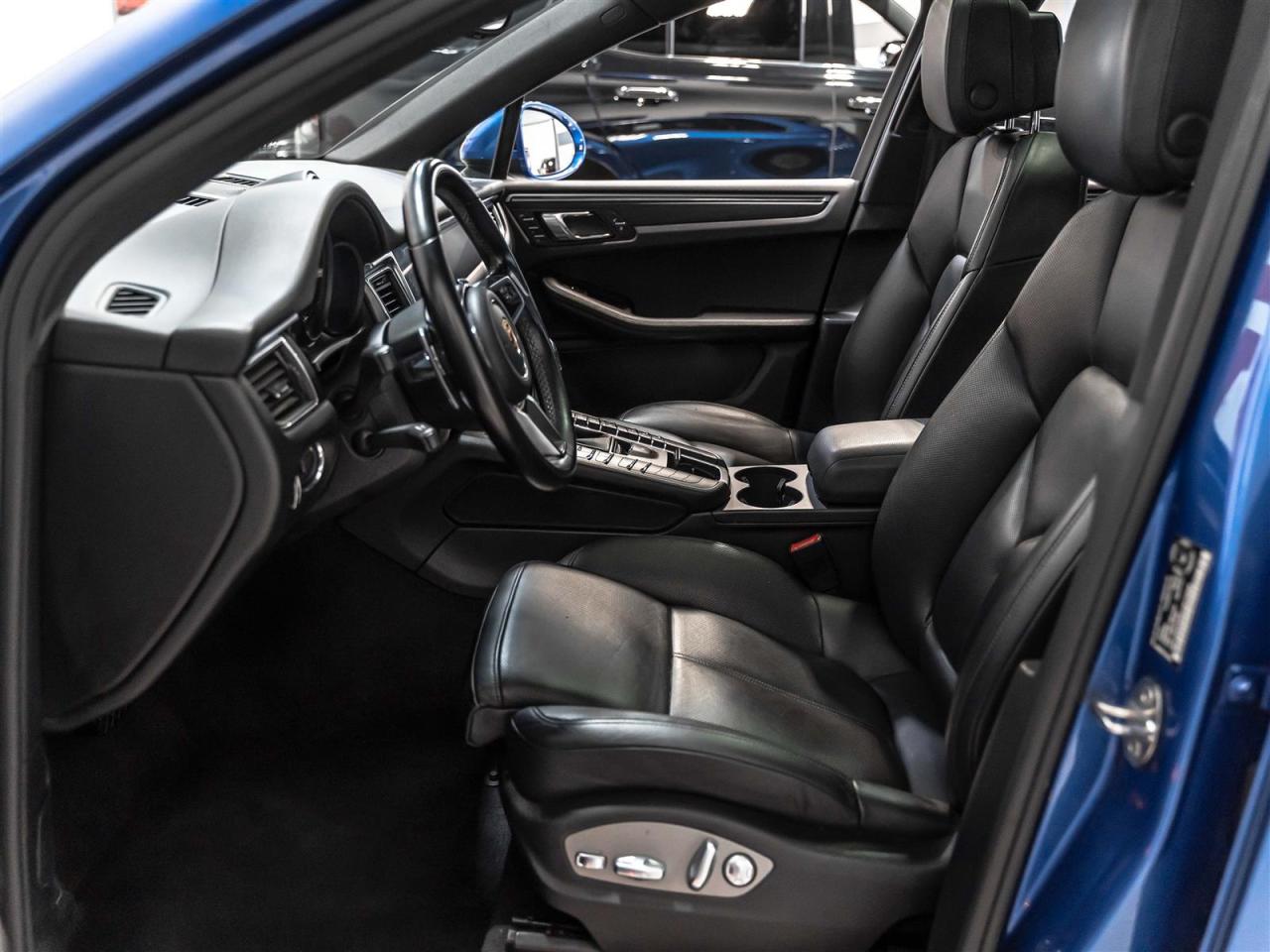 2018 Porsche Macan $267 BI WEEKLY $2500 DOWN| PREMIUM PLUS|BLINDSPOT|LANE DEPART|BOSE|PANO|LOADED Photo