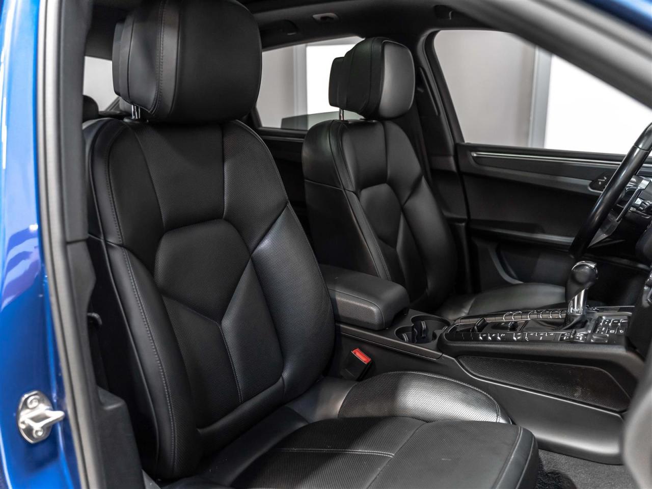 2018 Porsche Macan $267 BI WEEKLY $2500 DOWN| PREMIUM PLUS|BLINDSPOT|LANE DEPART|BOSE|PANO|LOADED Photo