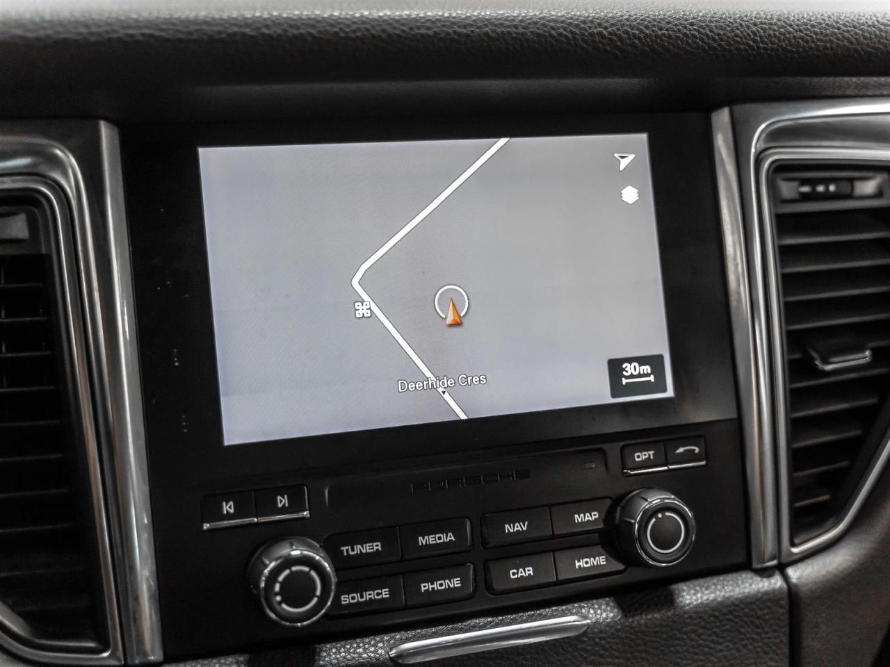 2018 Porsche Macan $267 BI WEEKLY $2500 DOWN| PREMIUM PLUS|BLINDSPOT|LANE DEPART|BOSE|PANO|LOADED Photo