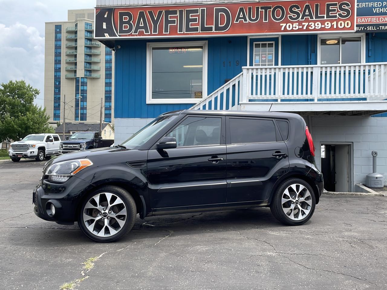 2012 Kia Soul 4u Luxury **Leather/Navi/Sunroof**