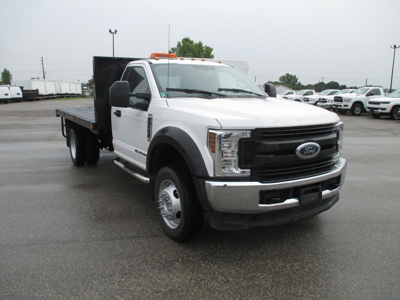 2018 Ford F-550 XL.12 FT. FLAT DECK 4X4 - Photo #4