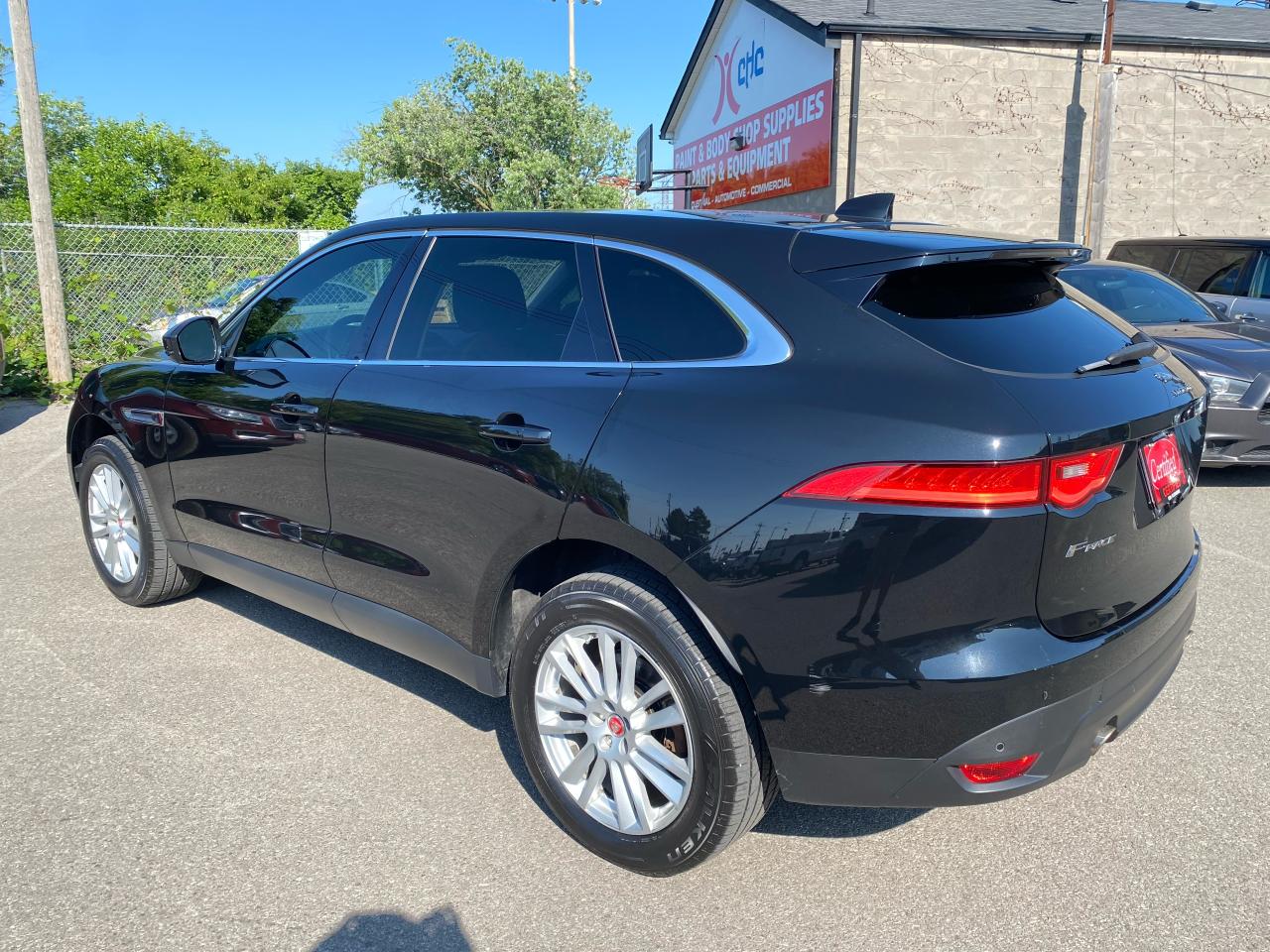 2018 Jaguar F-PACE Prestige  ** BSM, NAV, HTD LEATH, BACK CAM ** Photo4