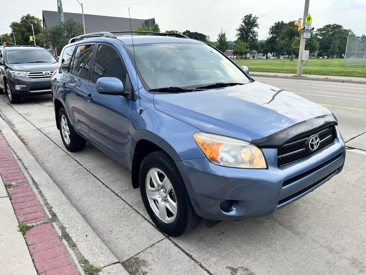 2008 Toyota RAV4 4WD 4dr I4 - Photo #5