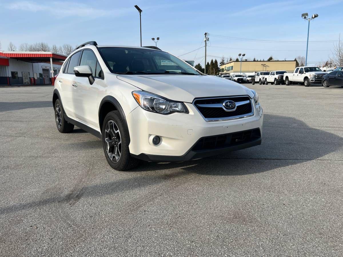 2015 Subaru XV Crosstrek 2.0i w/Limited/Tech Pkg - Photo #2